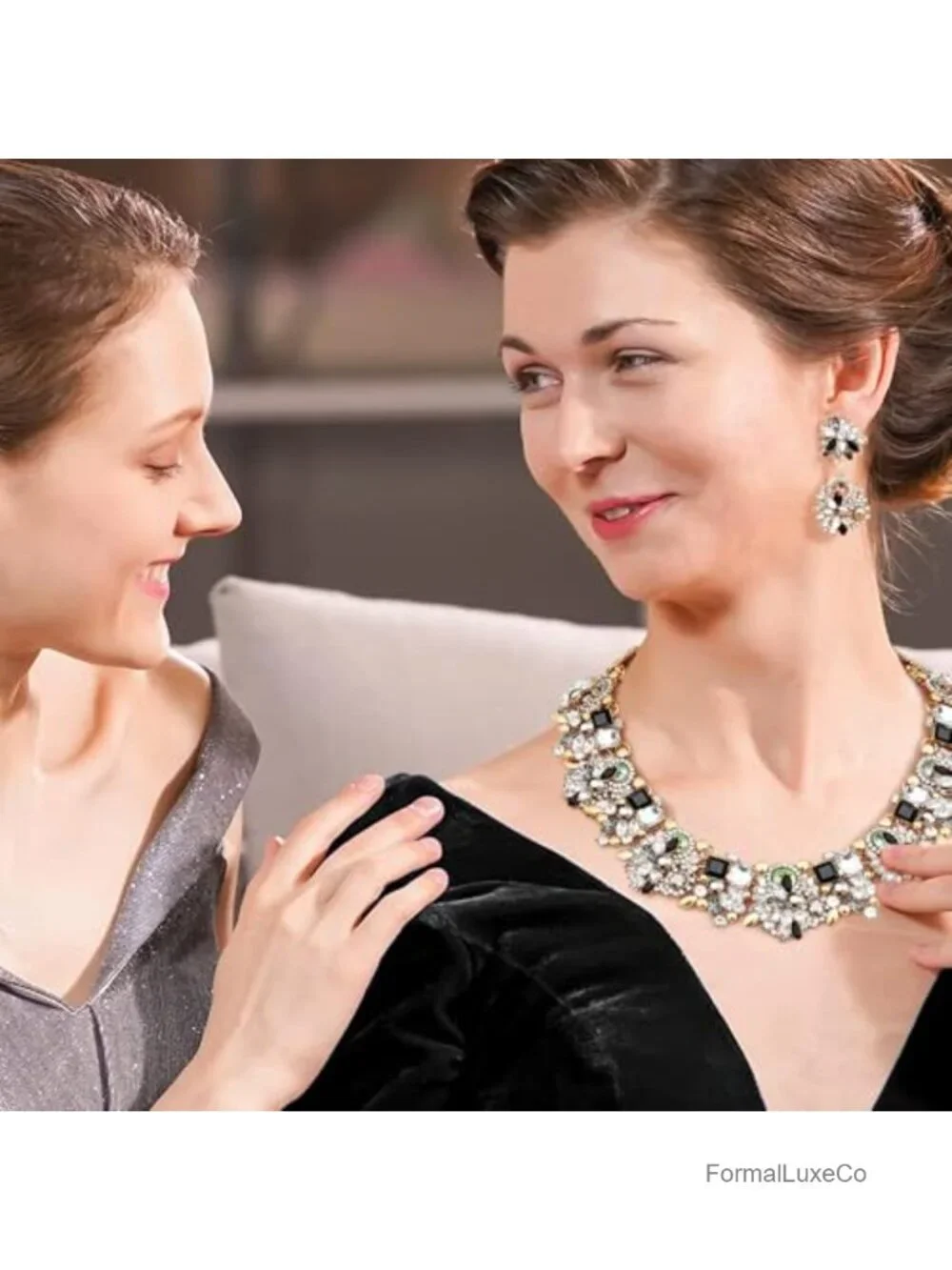 Vintage Crystal Rhinestone Bib Statement Necklace and Earrings Set for Women